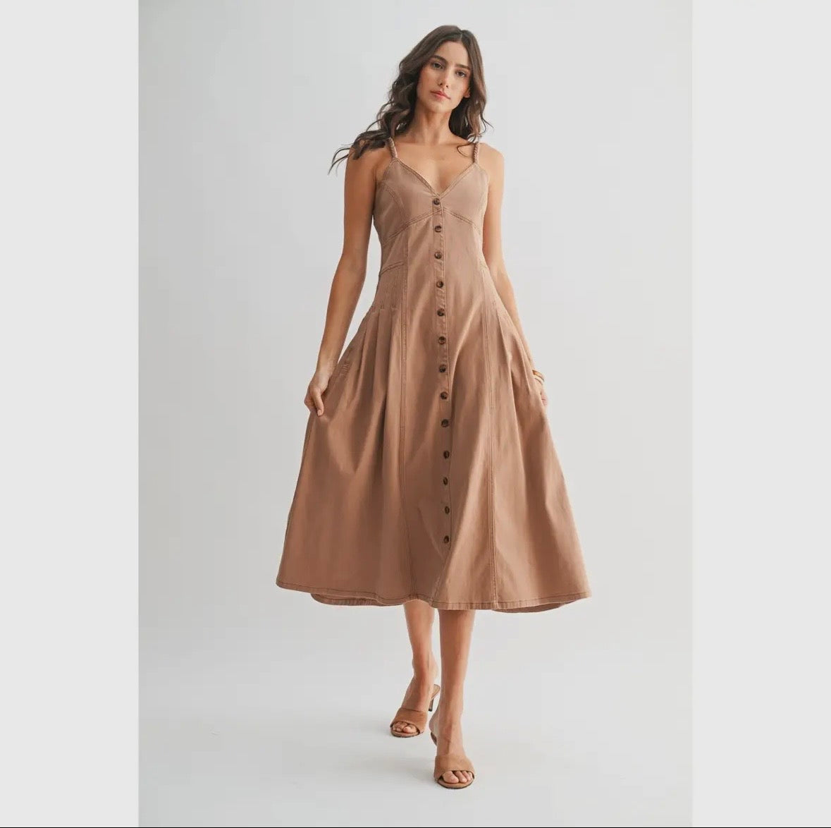 brown denim midi dress Button Up Long Sleeve Denim Collar, Harper Midi Dress in Brown, Size XS,