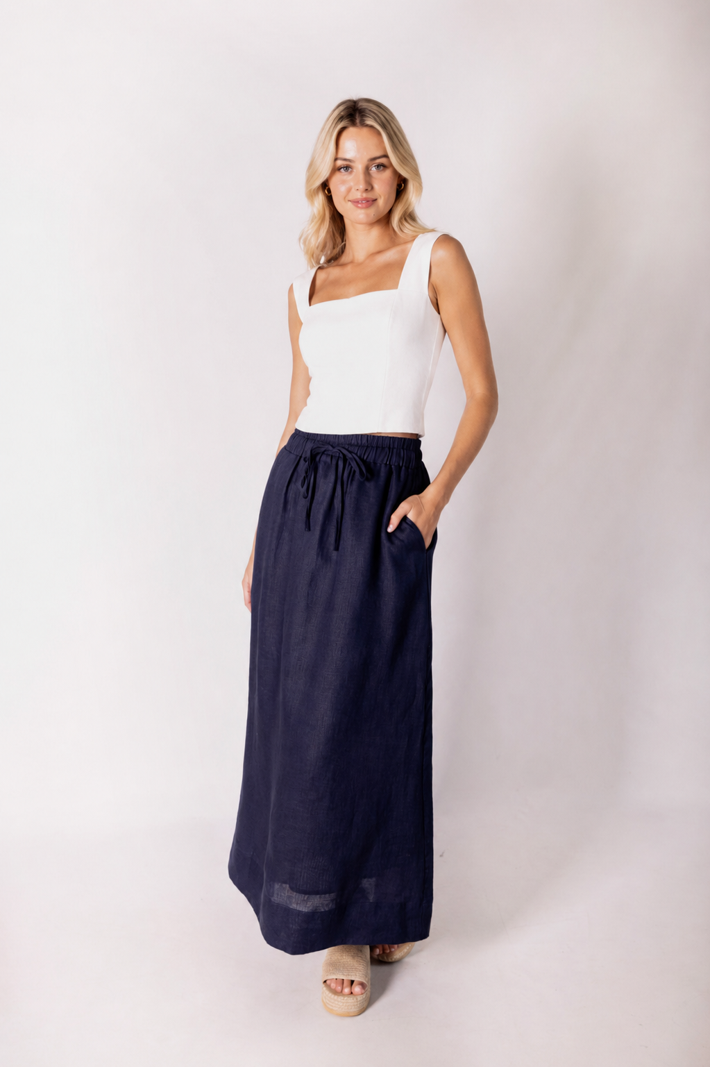 Lisa Skirt in Navy