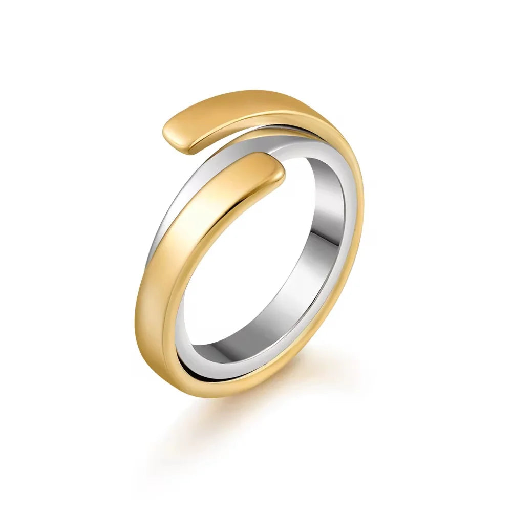 Lunara Ring