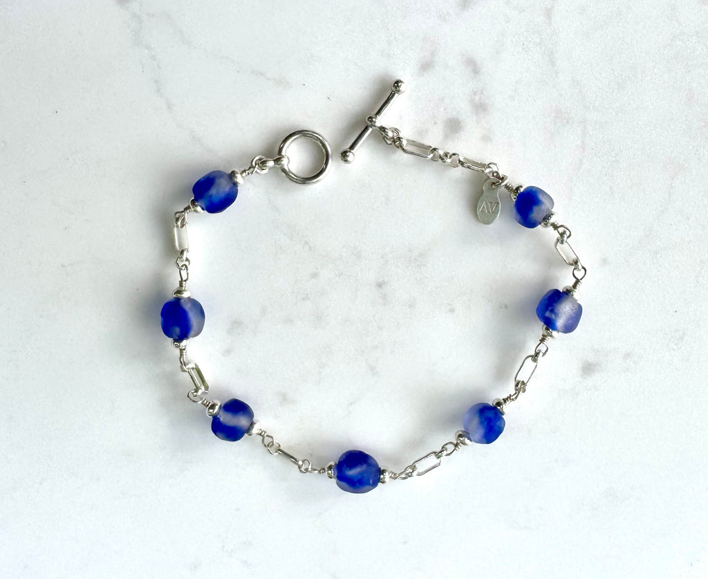 Sun Catcher Single Strand Bracelet