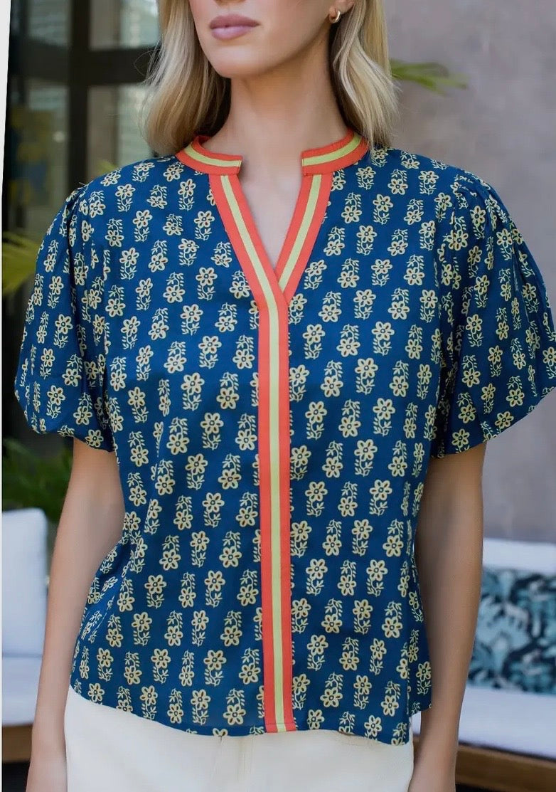 Puff Sleeve Floral Detailed V-Neck Top in Blue