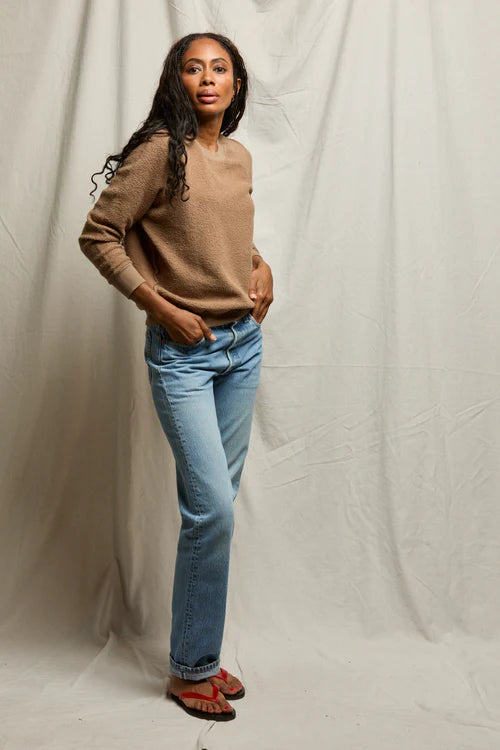 Ziggy Crew Neck Sweatshirt in Mocha