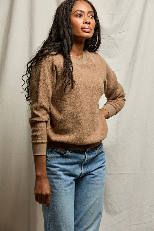 Ziggy Crew Neck Sweatshirt in Mocha