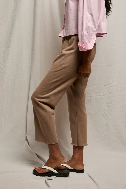 Jamaica, Beach Fleece Pant in Mocha