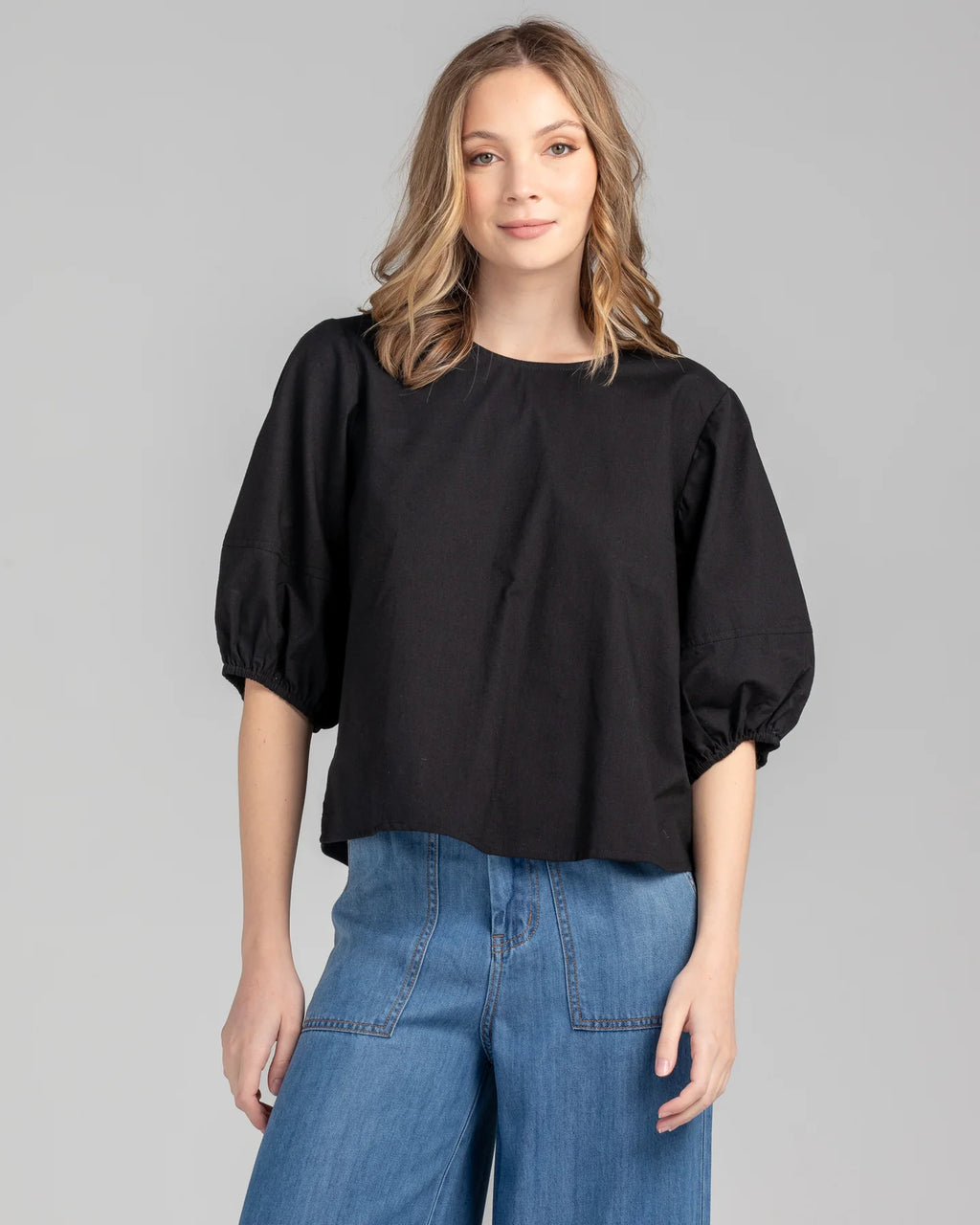 Ava Top Black
