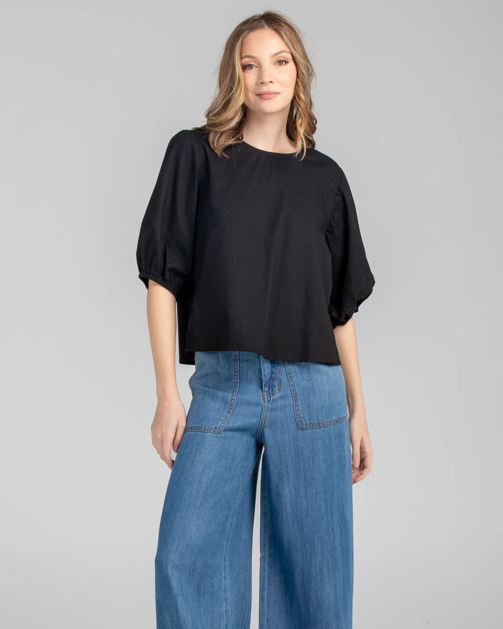 Ava Top Black