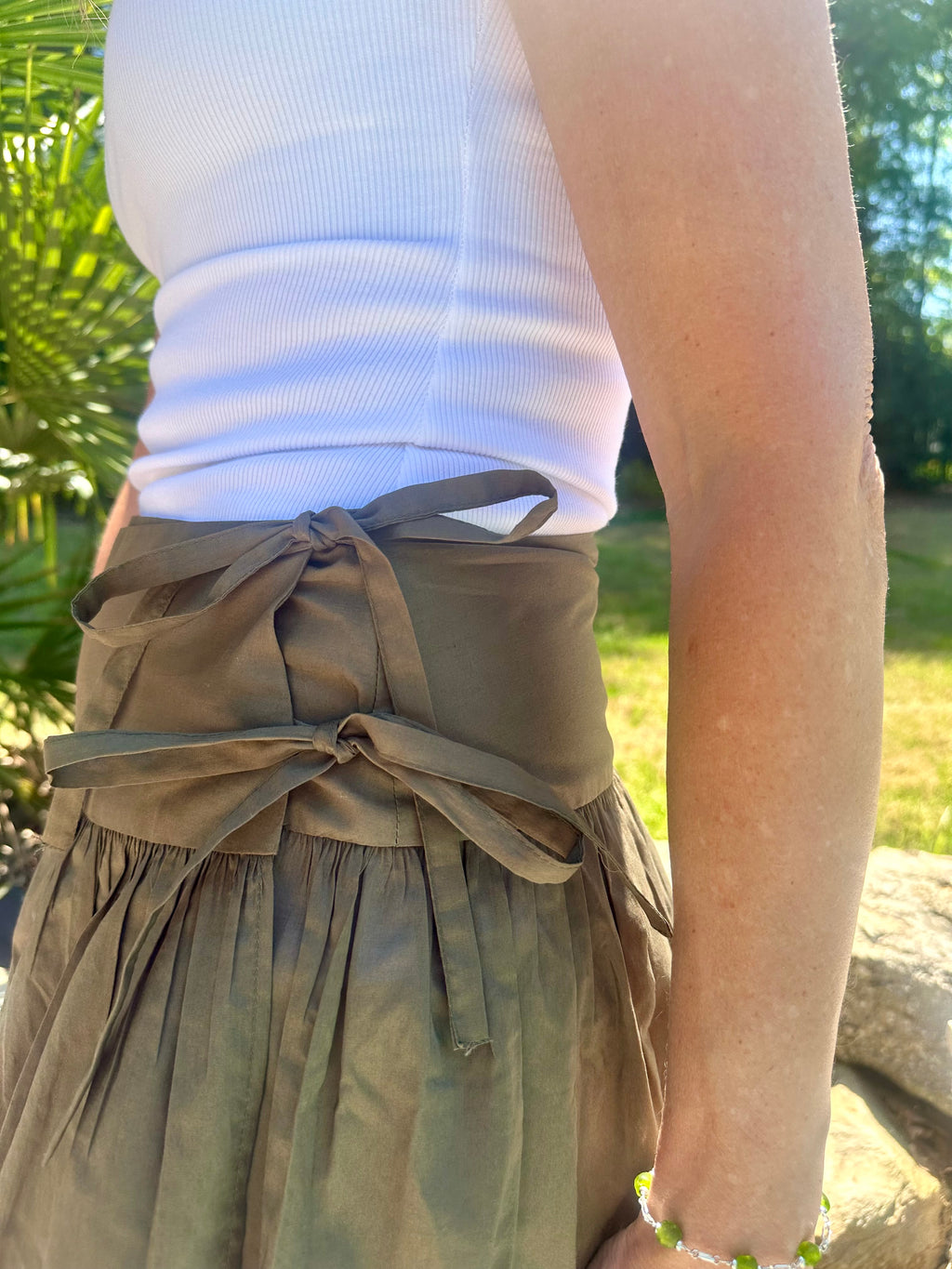 Alcea Wrap & Tie Skirt In Olive