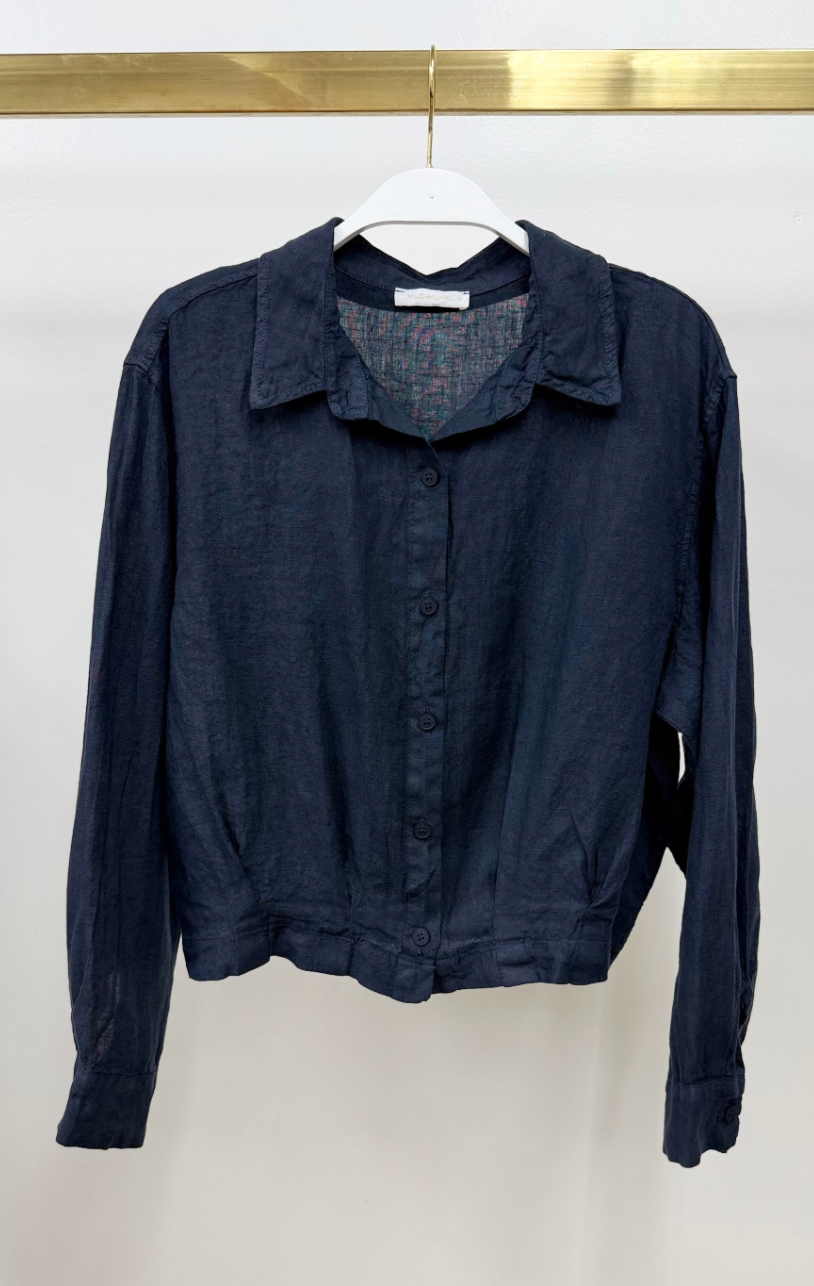 Carma - Button up Shirt in Navy